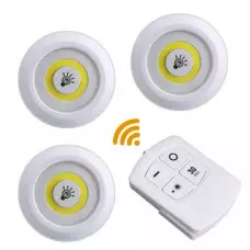 Комплект 3 бр LED лампи с дистанционно Комплект 3 бр LED лампи с дистанционно