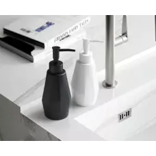 Дозатор за сапун с противохлъзгаща силиконова подложка Дозатор за сапун с противохлъзгаща силиконова подложка