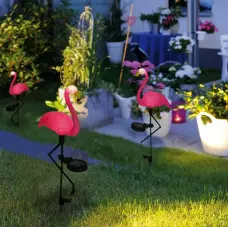 Градинска соларна лампа - фламинго Градинска соларна лампа - фламинго