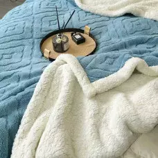 Супер топло одеяло с плюшено кадифе Супер топло одеяло с плюшено кадифе
