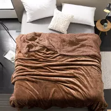 Двулицево одеяло от шерпа Двулицево одеяло от шерпа