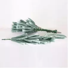 Изкуствена Коледна елха със заснежени върхове Изкуствена Коледна елха със заснежени върхове