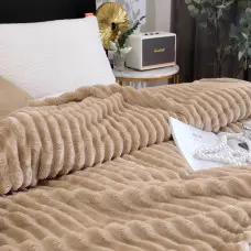 200 х 230 Поларено одеяло - Бежово 200 х 230 Поларено одеяло - Бежово