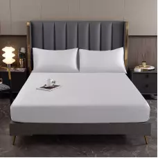 Комплект долен чаршаф с две калъфки