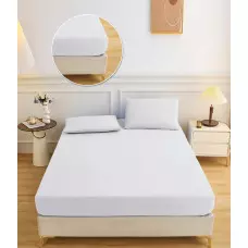 Комплект долен чаршаф с две калъфки Комплект долен чаршаф с две калъфки