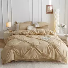 Луксозен спален комплект с бродерия от 6 части – Бежов Луксозен спален комплект с бродерия от 6 части – Бежов