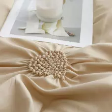 Луксозен спален комплект с бродерия от 6 части – Бежов Луксозен спален комплект с бродерия от 6 части – Бежов