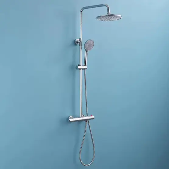 Σετ ντους με σωληνωτή ανάρτηση, χειρολαβή και θερμοστατικό μείκτη Σετ ντους με σωληνωτή ανάρτηση, χειρολαβή και θερμοστατικό μείκτη