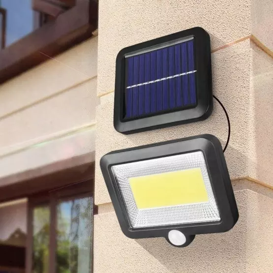 Водоустойчива соларна LED лампа + Сензор за движение