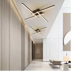 LED осветително тяло с 4 рамена LED осветително тяло с 4 рамена