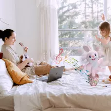 Интерактивно танцуващо зайче Интерактивно танцуващо зайче