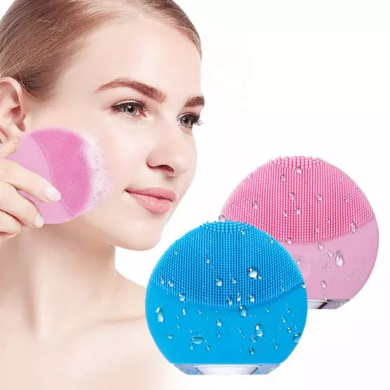 Вибриращ силиконов уред за почистване на лице