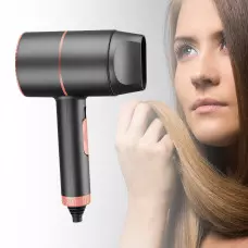 Дизайнерски сешоар 2000w, 2 скорости, 3 нива на температура Дизайнерски сешоар 2000w, 2 скорости, 3 нива на температура